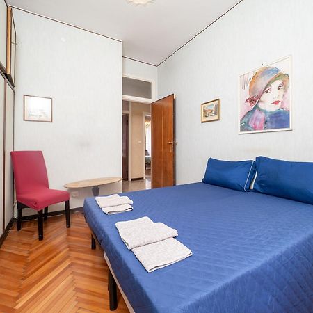 Appartamento Da Enzo Milano Centro Экстерьер фото
