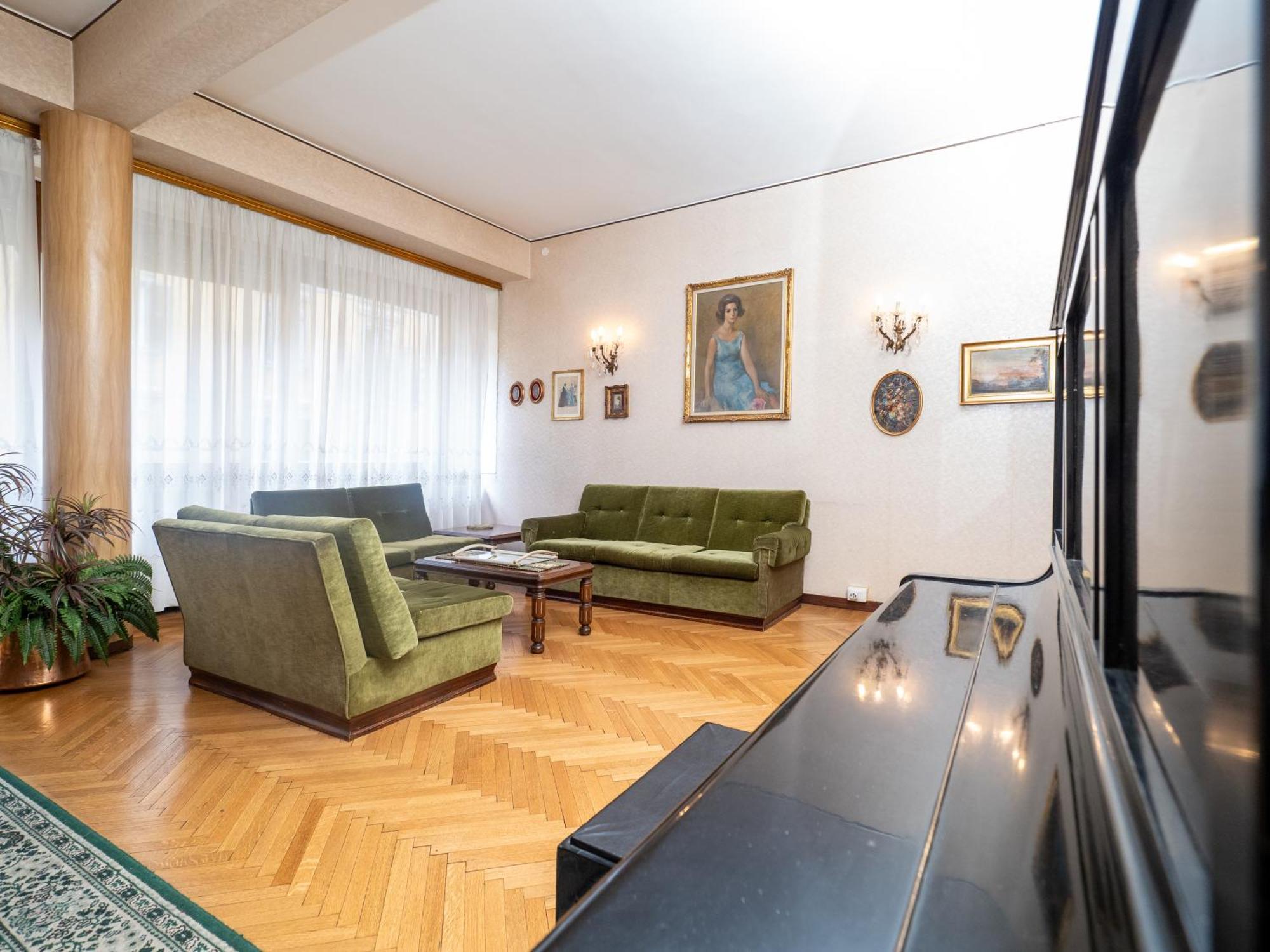 Appartamento Da Enzo Milano Centro Экстерьер фото
