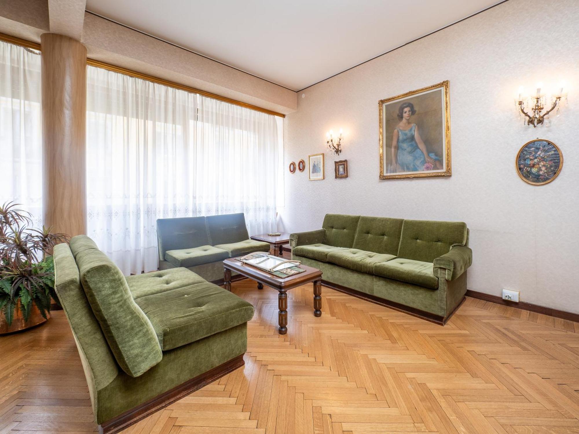 Appartamento Da Enzo Milano Centro Экстерьер фото